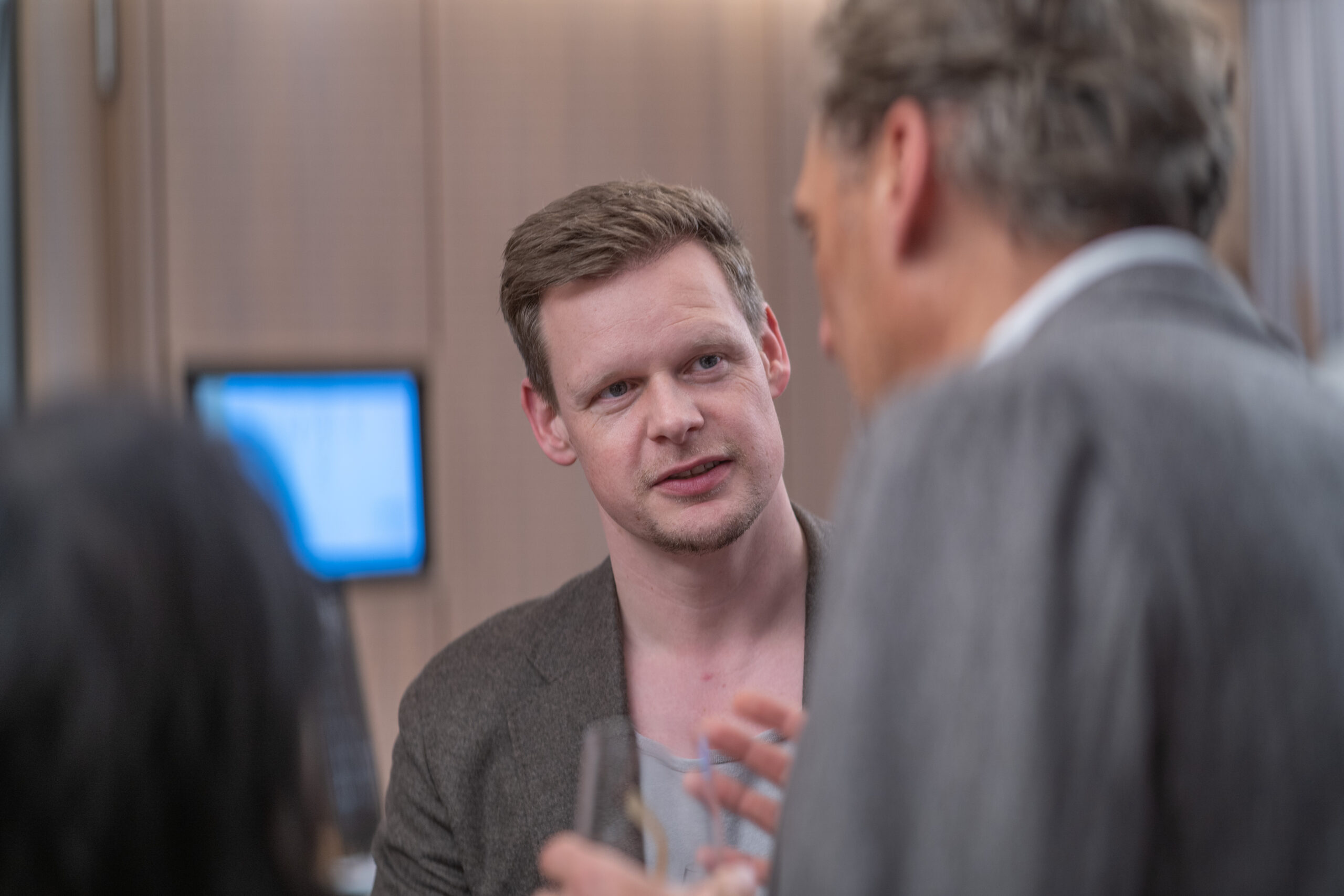 Maximilian Prill: Experte für biologische Zahnmedizin Maximilian Prill: Experte für biologische Zahnmedizin